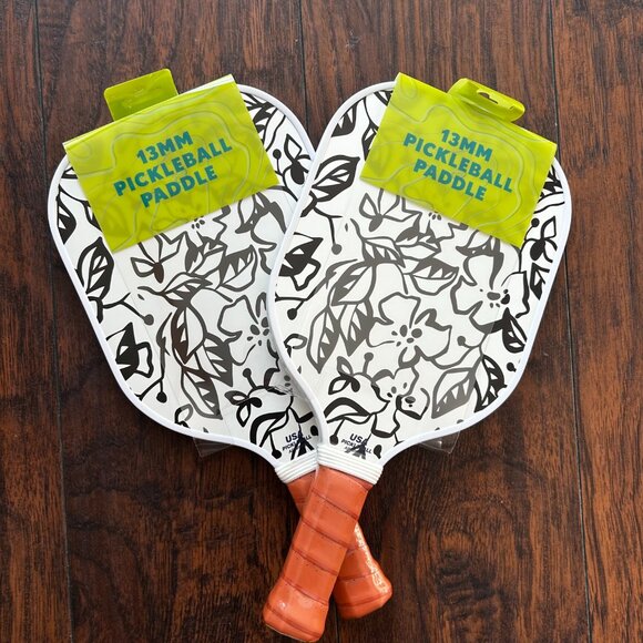 Pickleball Paddle Set of 2 - Picture 1 of 5